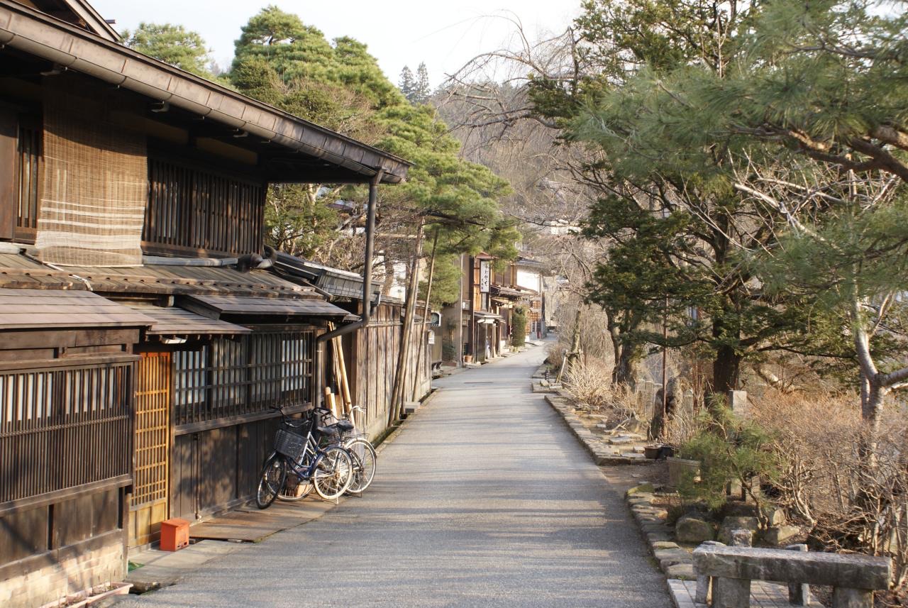 JR Takayama-Hokuriku Area Pass — ¥2,800 Off on Klook (Code TAKAYAMA2800)